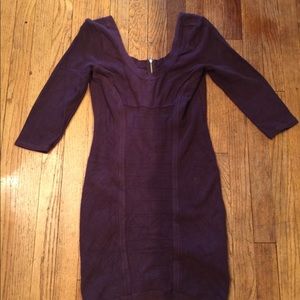 Guess fitted plum dress!